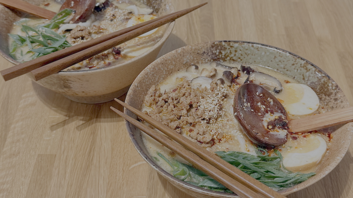 Koreański Ramen Tantanmen z Wieprzowiną